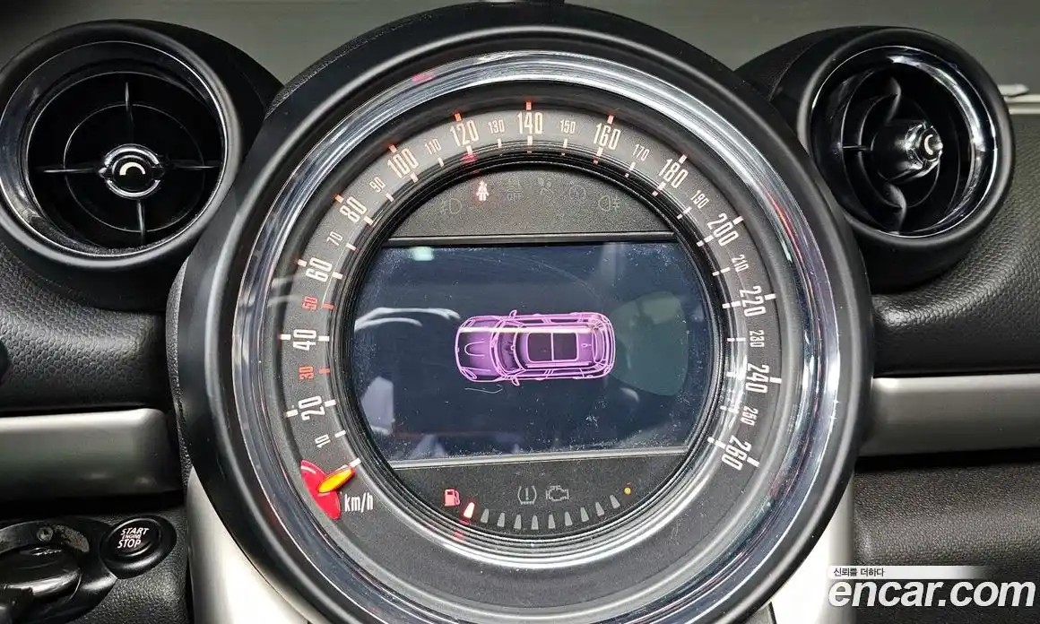 Mini Countryman 2016 2.0 Автомат в Москве № 396440, фото 15