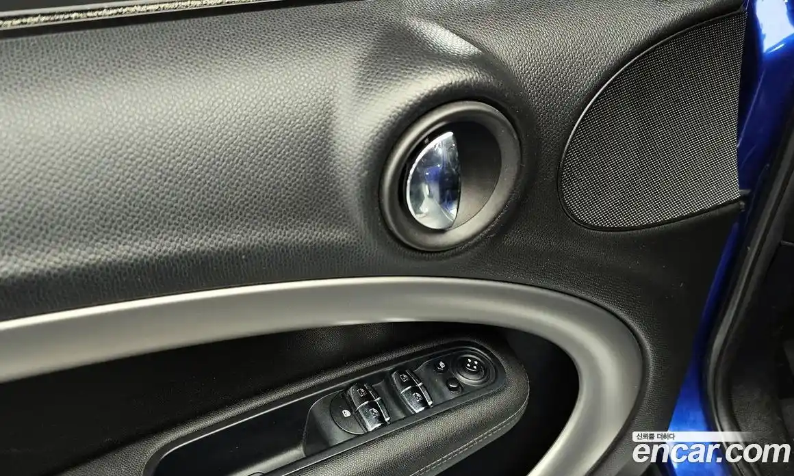 Mini Countryman 2016 2.0 Автомат в Москве № 396440, фото 18