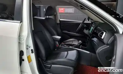 SsangYong TIBOLI 2024 1.5 Автомат в Москве № 406554, миниатюра 10