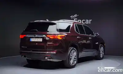 Chevrolet Traverse 2023 3.6 Автомат в Москве № 40683, миниатюра 2