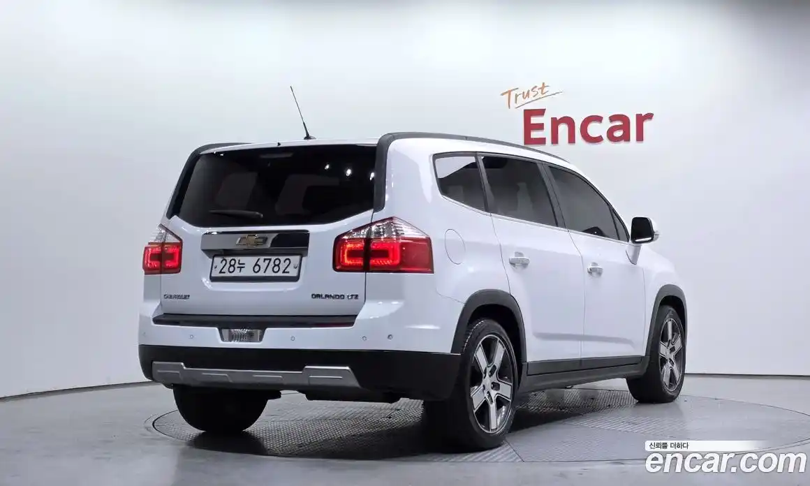 Chevrolet Orlando 2015 2.0 Автомат в Москве № 42229, фото 9