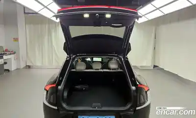 Kia EV6 2023 0.1 Автомат в Москве № 50648, миниатюра 12