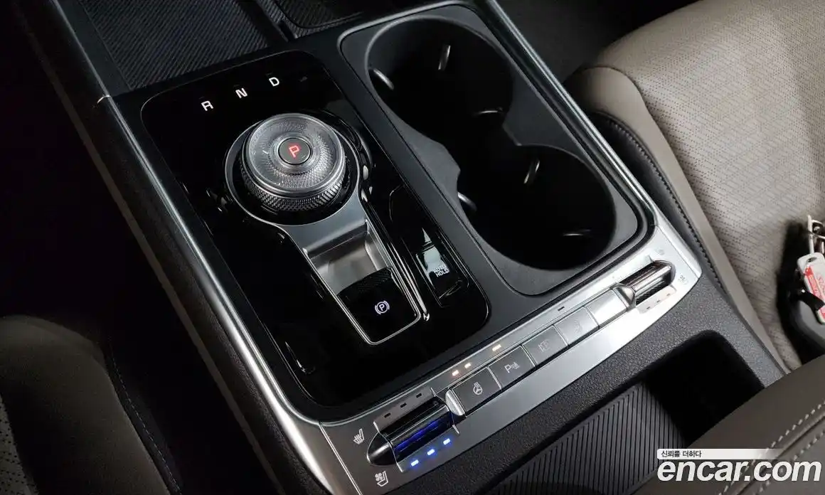 Kia Canival 2025 2.2 Автомат в Москве № 55130, фото 8