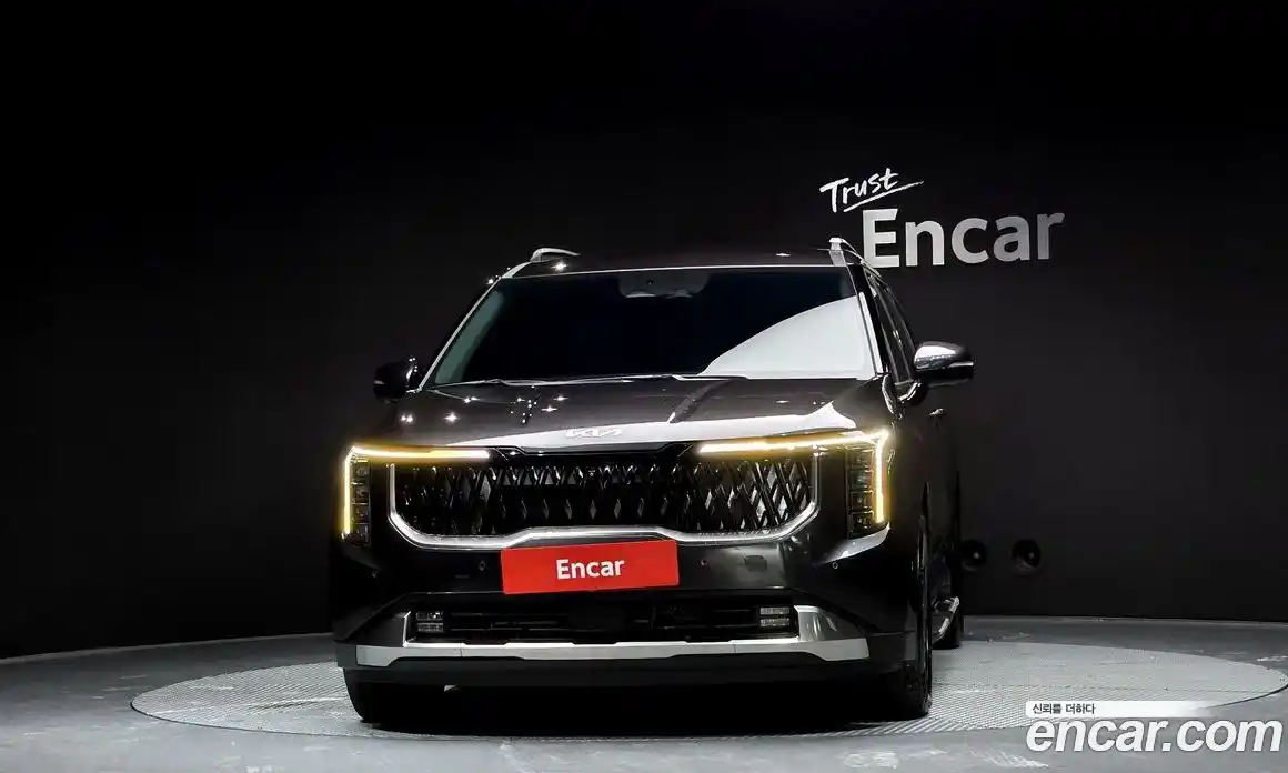 Kia Canival 2024 1.6 Автомат в Москве № 55601, фото 17