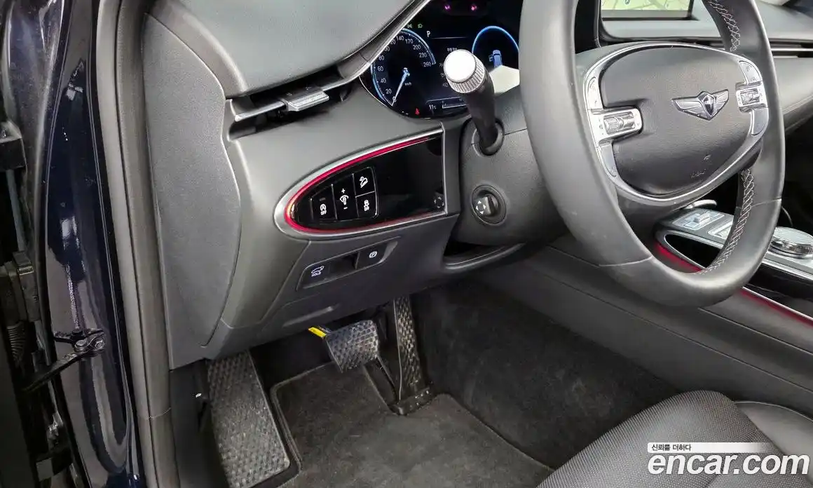 Genesis GV70 2024 2.2 Автомат в Москве № 56733, фото 13