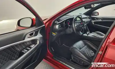 Genesis G70 2018 2.0 Автомат в Москве № 59094, миниатюра 2