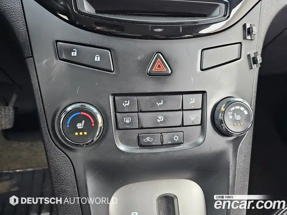 Chevrolet Orlando 2012 2.0 Автомат в Москве № 65337, фото 17