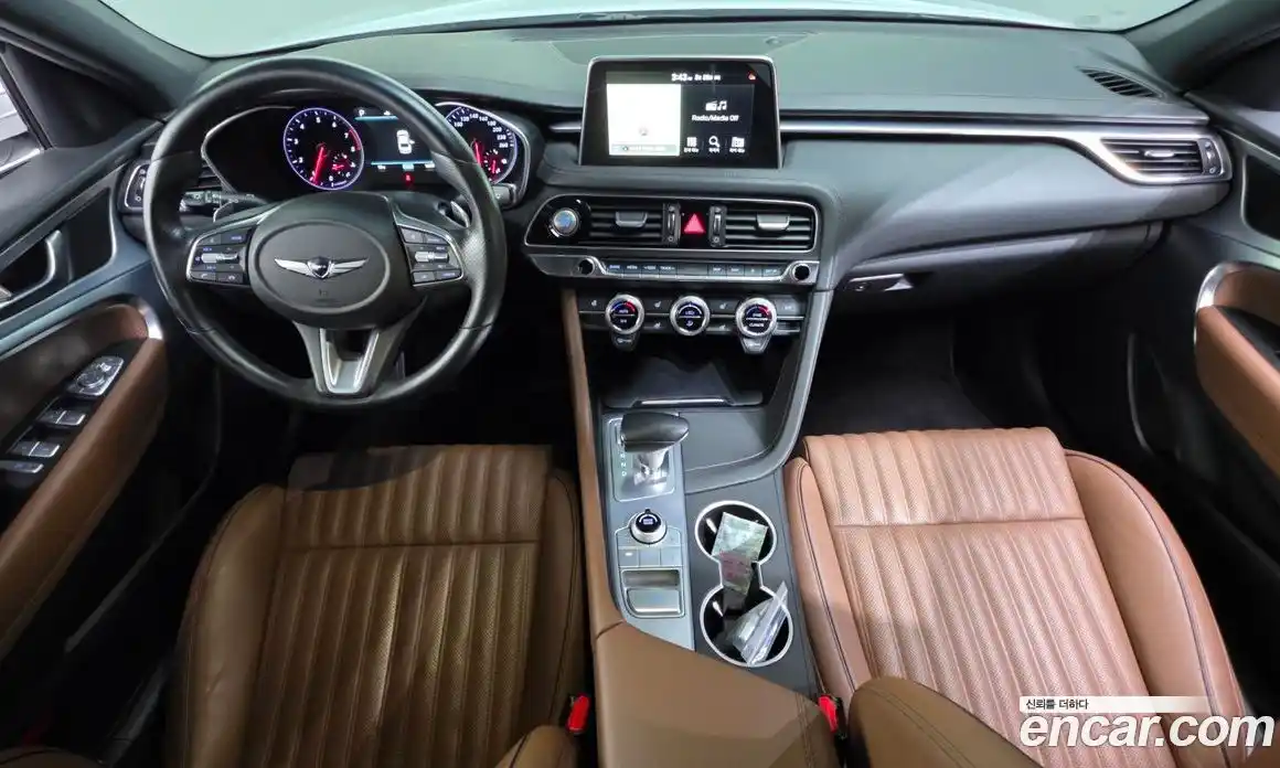 Genesis G70 2018 2.0 Автомат в Москве № 75576, фото 13