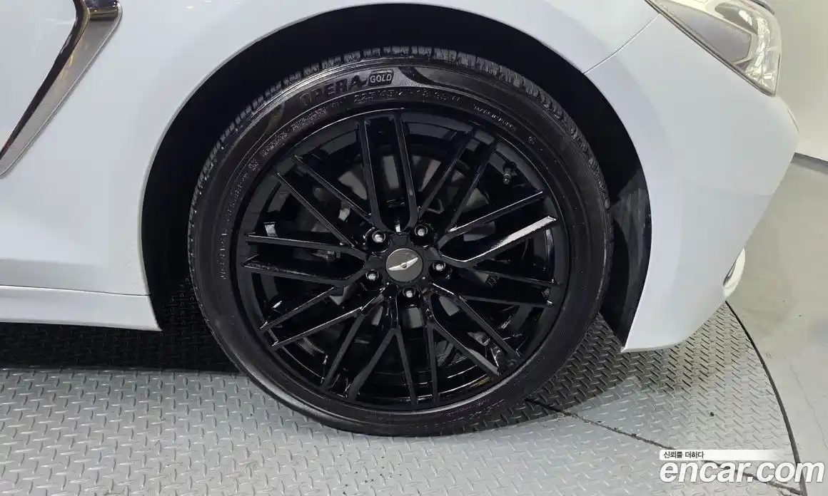 Genesis G70 2018 2.0 Автомат в Москве № 75576, фото 14