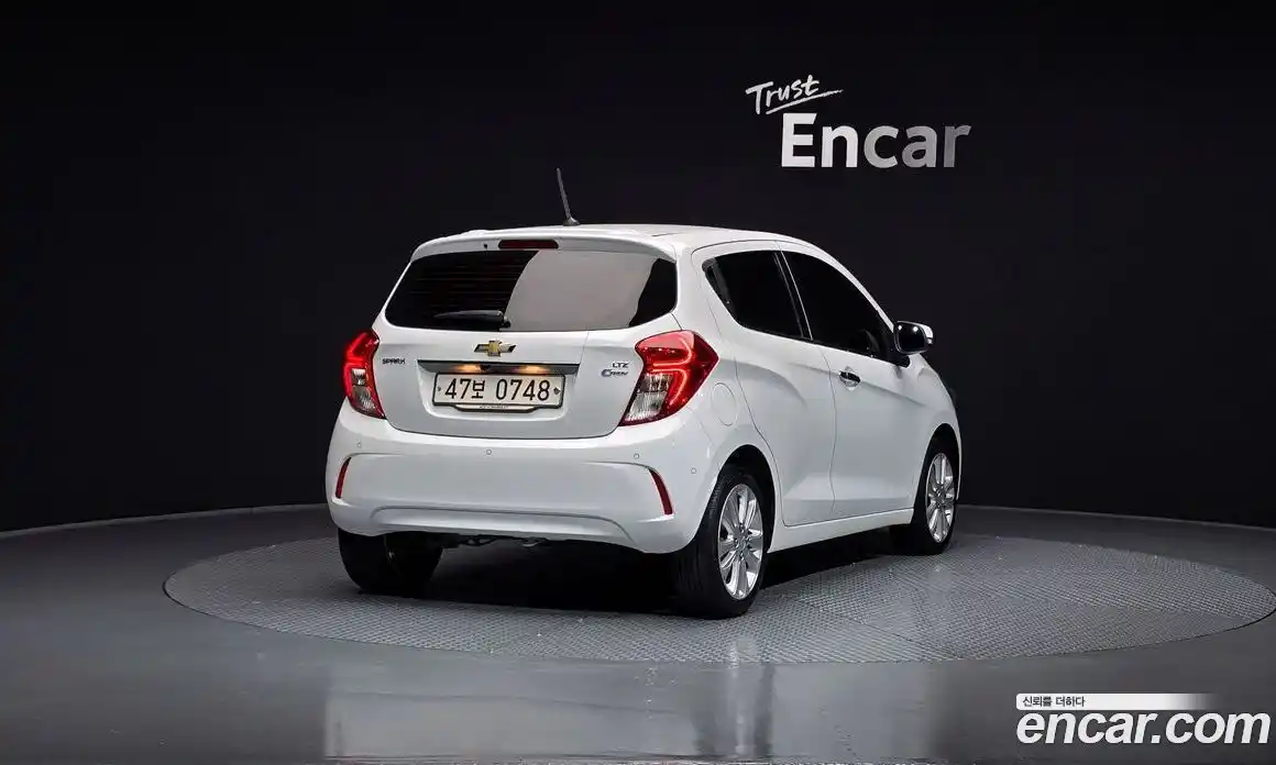 Chevrolet Spark 2016 1.0 Автомат в Москве № 93558, фото 16