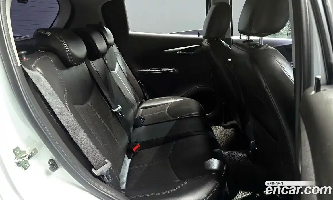 Chevrolet Spark 2016 1.0 Автомат в Москве № 93558, фото 10