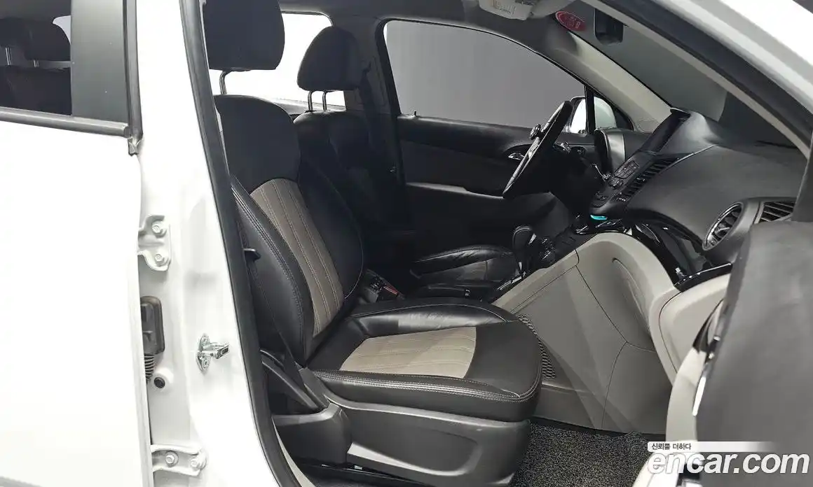 Chevrolet Orlando 2015 2.0 Автомат в Москве № 98464, фото 10