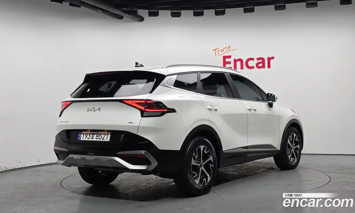 Kia Sportage 2023 1.6 Автомат в Москве № 100919, фото 14