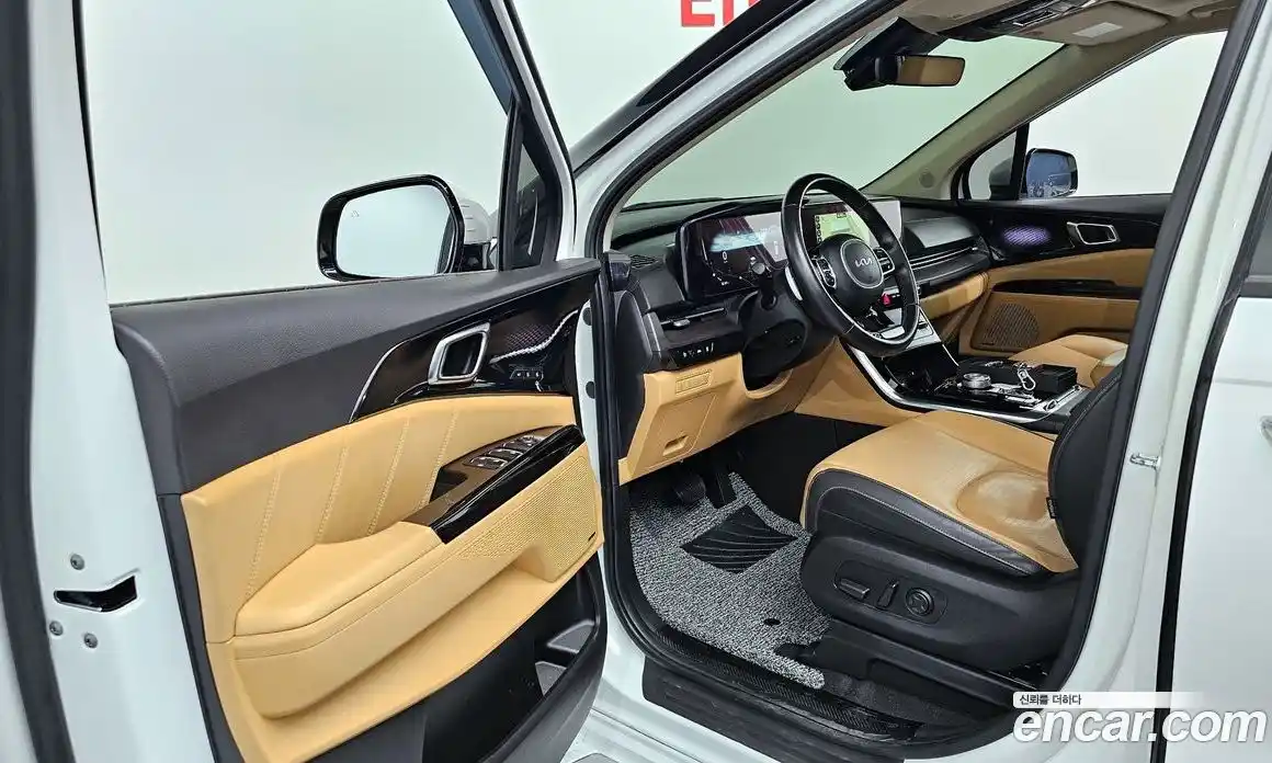 Kia Canival 2023 2.2 Автомат в Москве № 103144, фото 20