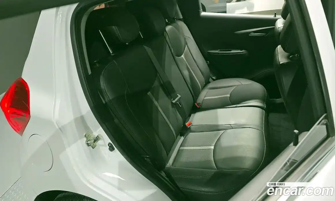 Chevrolet Spark 2022 1.0 Автомат в Москве № 104858, фото 18