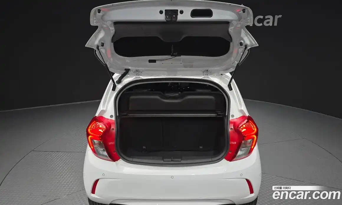 Chevrolet Spark 2022 1.0 Автомат в Москве № 104858, фото 5