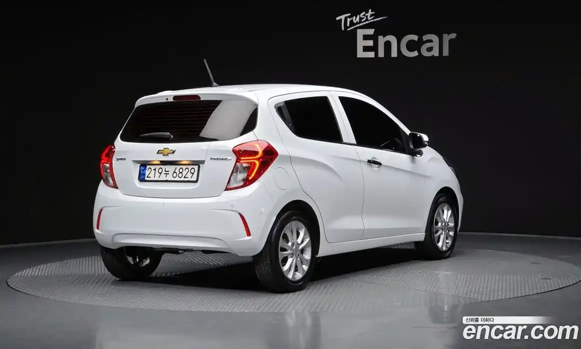 Chevrolet Spark 2022 1.0 Автомат в Москве № 104858, фото 9