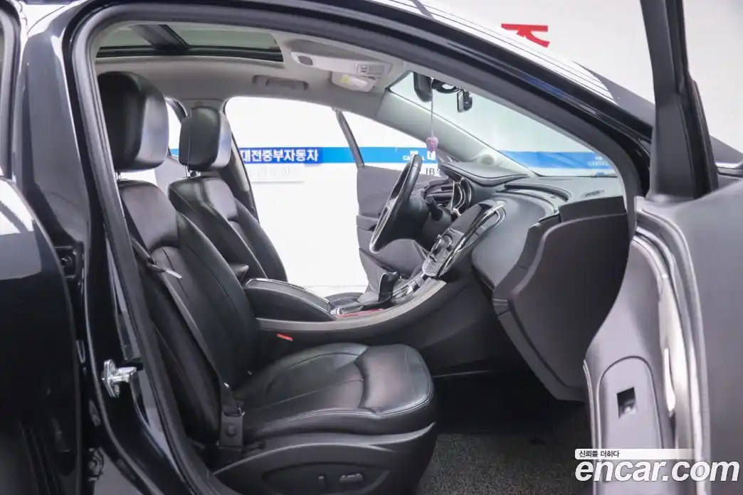 Chevrolet Alpheon 2011 3.0 Автомат в Москве № 105056, фото 11