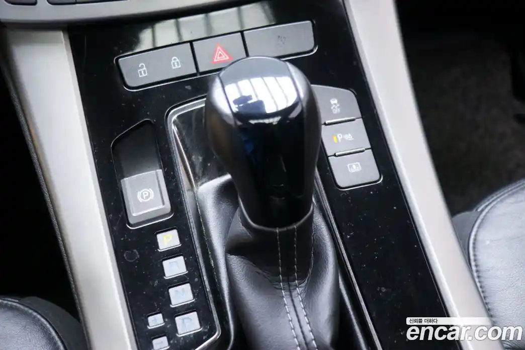 Chevrolet Alpheon 2011 3.0 Автомат в Москве № 105056, фото 17