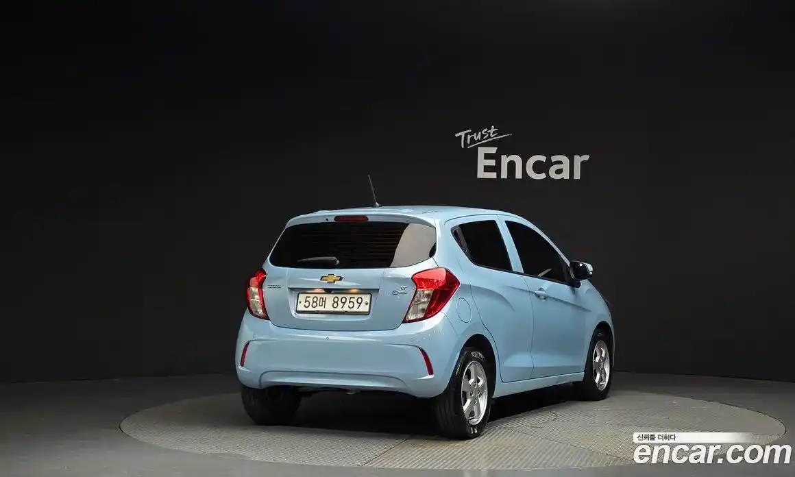Chevrolet Spark 2016 1.0 Автомат в Москве № 105379, фото 14