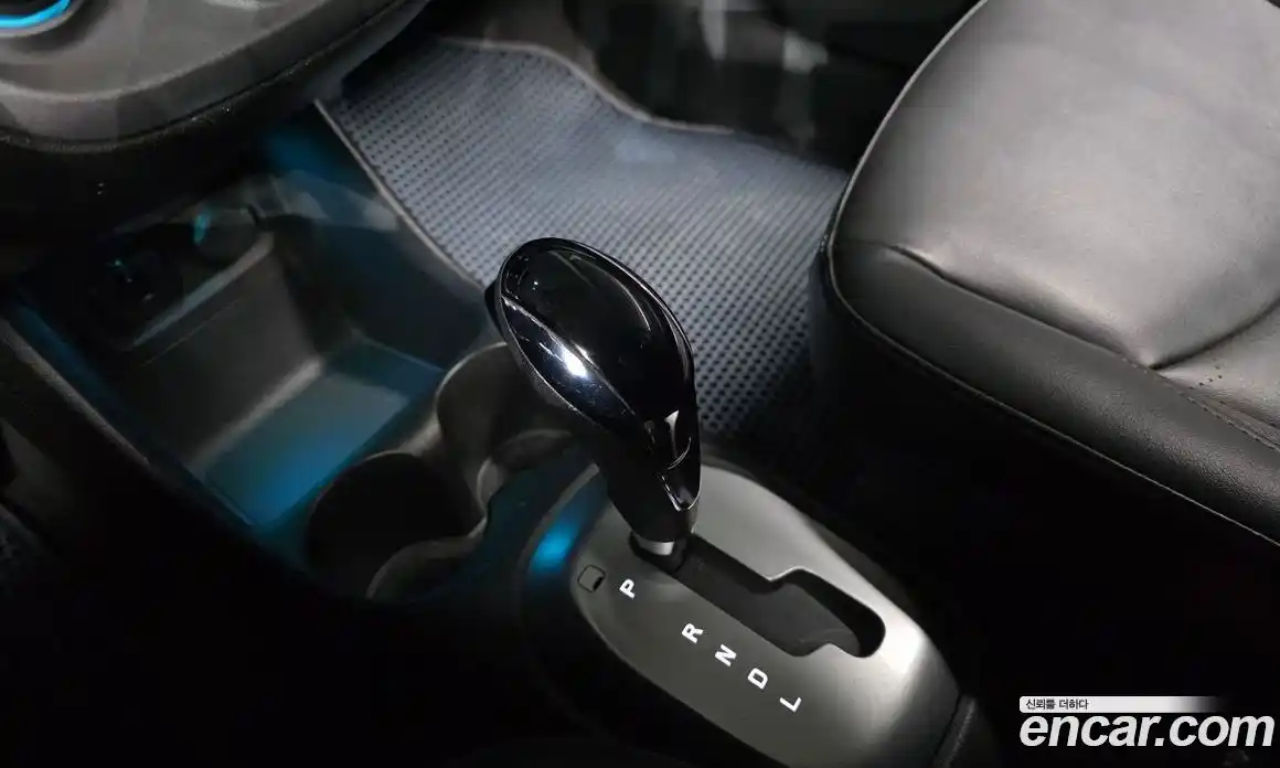 Chevrolet Spark 2016 1.0 Автомат в Москве № 105379, фото 10