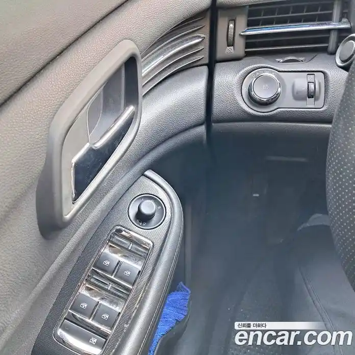 Chevrolet Malibu 2015 2.0 Автомат в Москве № 105903, фото 13