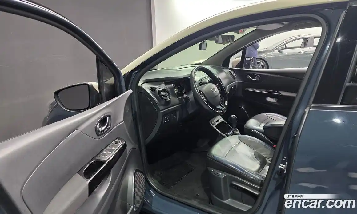 Renault QM3 2015 1.5 Автомат в Москве № 106274, фото 11