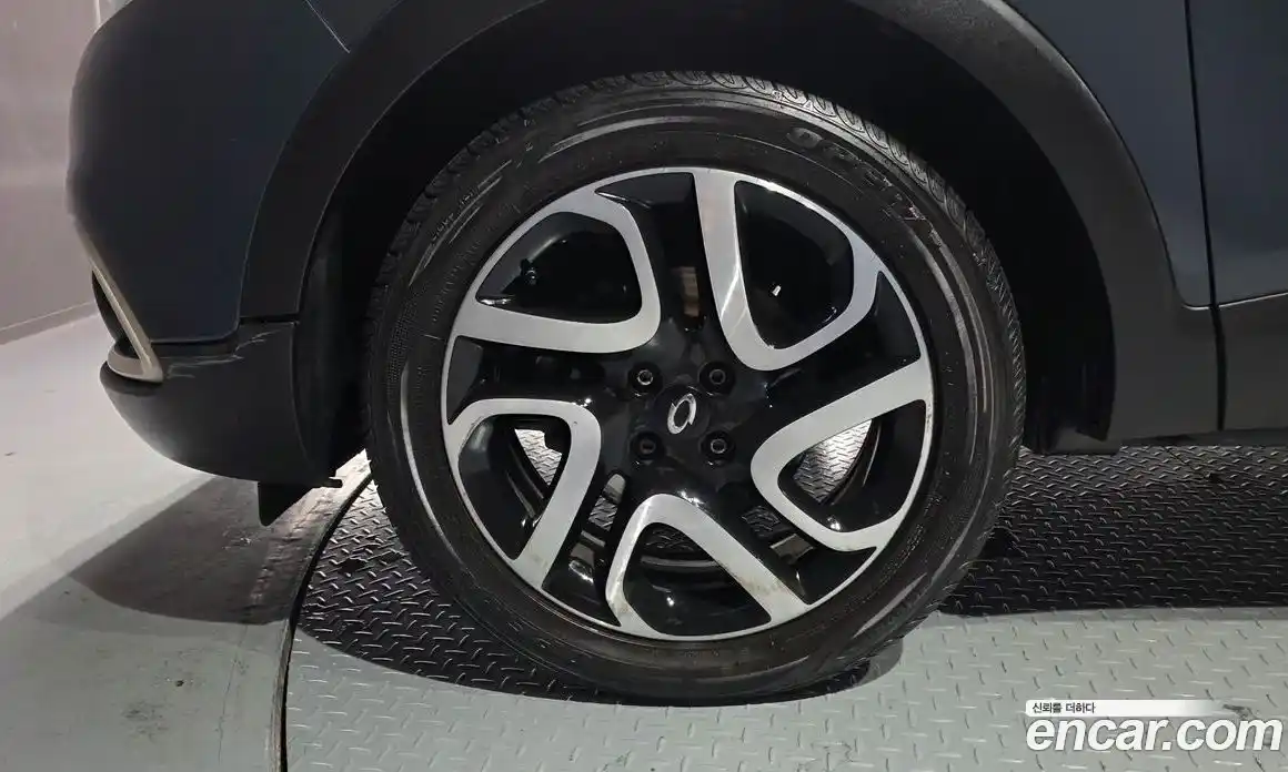 Renault QM3 2015 1.5 Автомат в Москве № 106274, фото 5