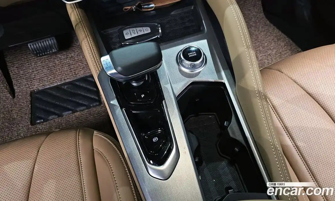 Renault Grand Koleos 2025 1.5 Автомат в Москве № 107432, фото 14