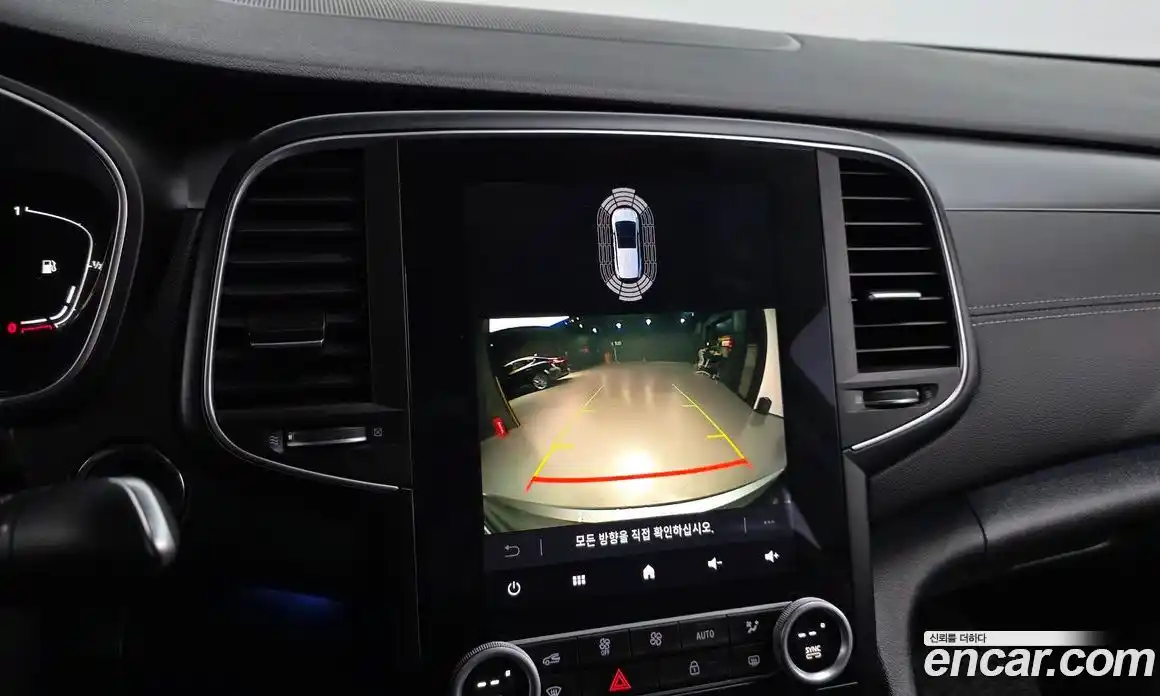 Renault SM6 2024 1.3 Автомат в Москве № 107552, фото 15