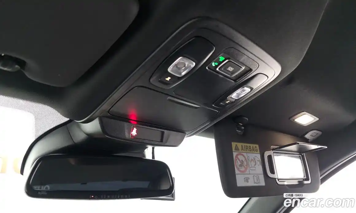 Renault SM6 2024 1.3 Автомат в Москве № 107552, фото 18