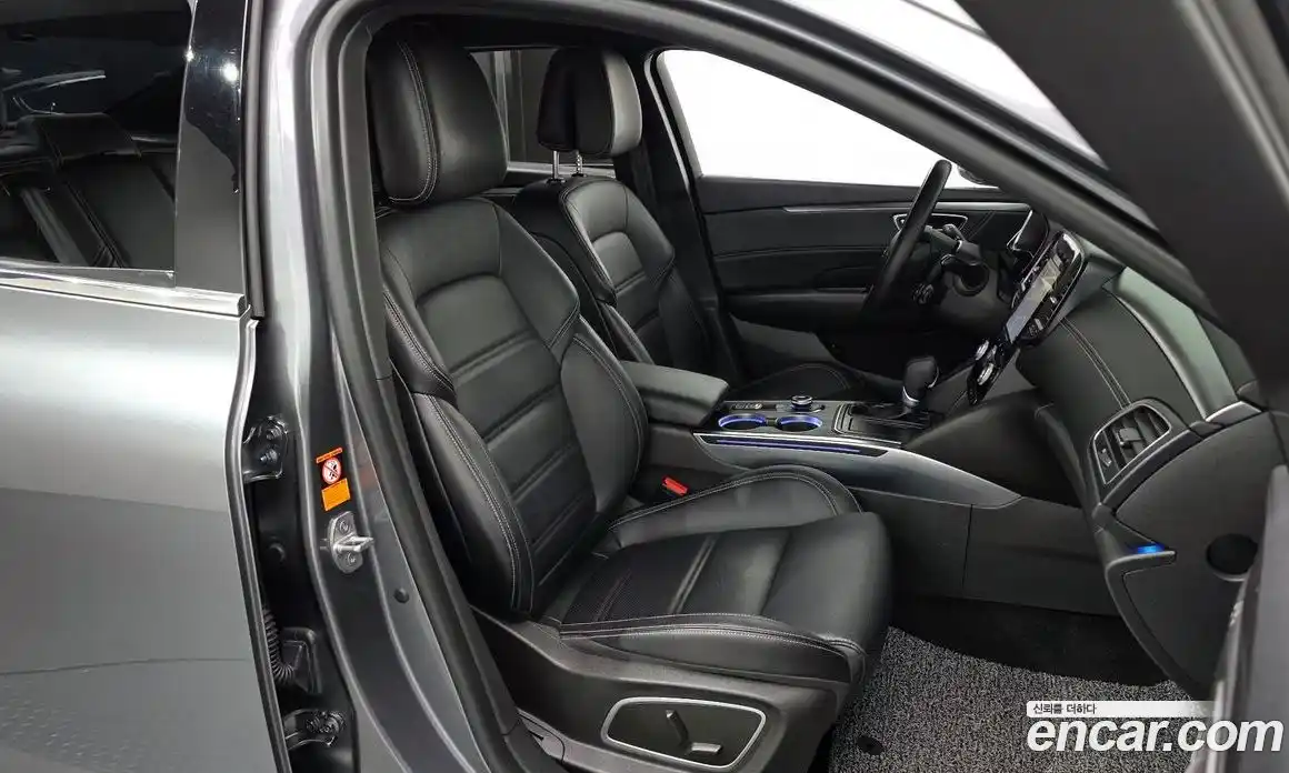 Renault SM6 2024 1.3 Автомат в Москве № 107552, фото 10