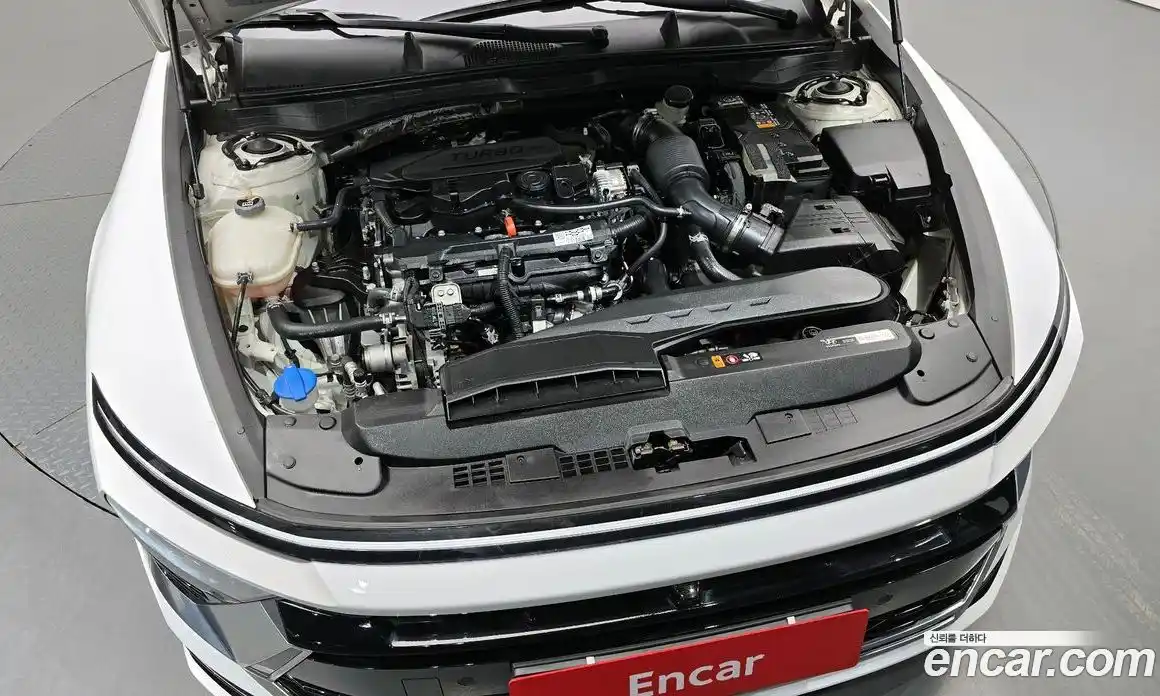 Hyundai Sonata 2024 1.6 Автомат в Москве № 107778, фото 10