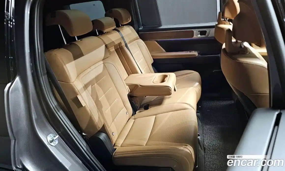 Hyundai Santa Fe 2024 2.5 Автомат в Москве № 109908, фото 20