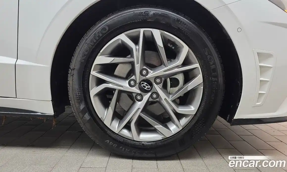 Hyundai Sonata 2022 1.6 Автомат в Москве № 109917, фото 8