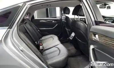 Hyundai Sonata 2015 2.0 Автомат в Москве № 110729, миниатюра 11