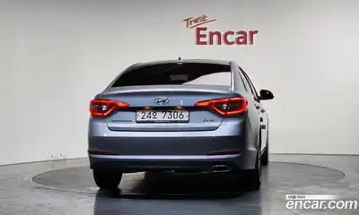 Hyundai Sonata 2015 2.0 Автомат в Москве № 110729, миниатюра 3