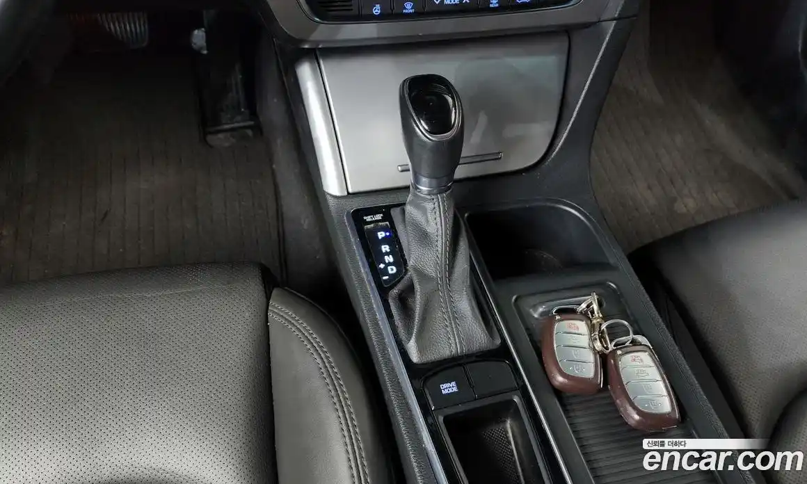 Hyundai Sonata 2015 2.0 Автомат в Москве № 110729, фото 8