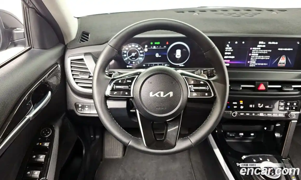 Kia Seltos 2025 1.6 Автомат в Москве № 114580, фото 13