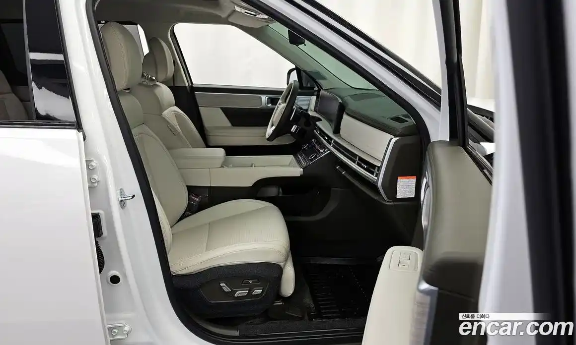 Hyundai Santa Fe 2024 1.6 Автомат в Москве № 117084, фото 11