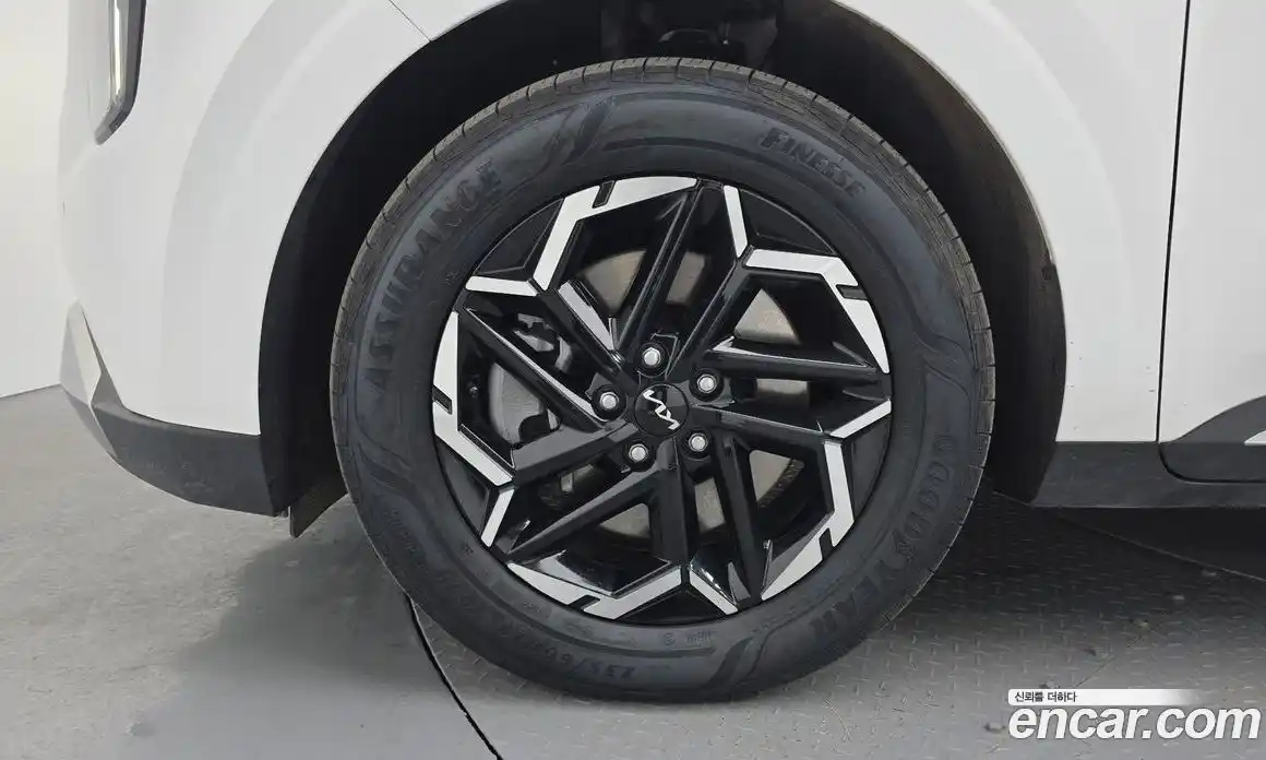 Kia Canival 2025 2.2 Автомат в Москве № 120541, фото 15