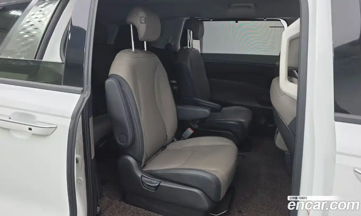 Kia Canival 2025 2.2 Автомат в Москве № 120541, фото 16