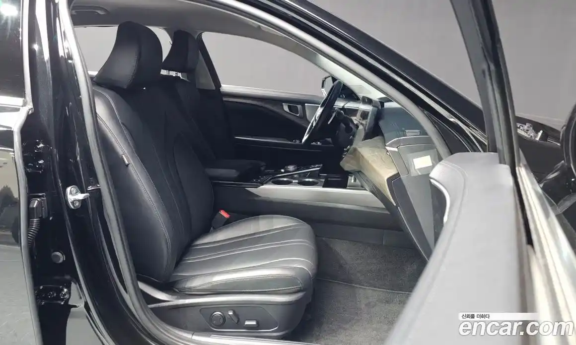 Kia K8 2022 2.5 Автомат в Москве № 120581, фото 17