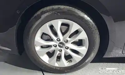 Kia K8 2022 2.5 Автомат в Москве № 120581, миниатюра 3