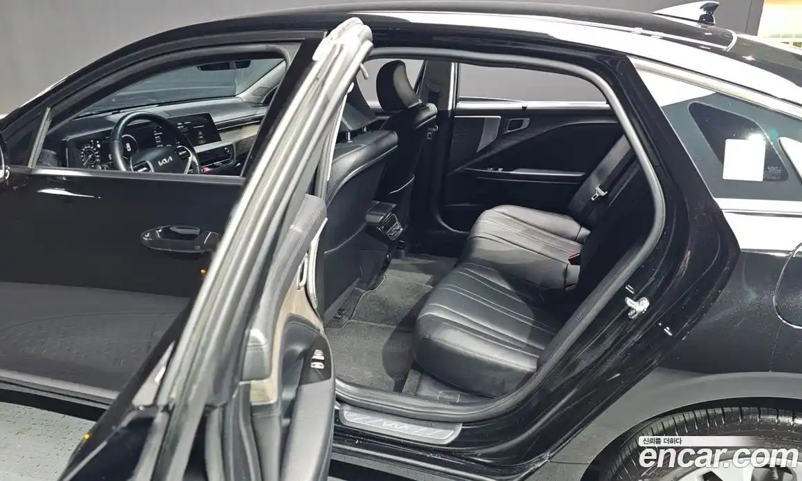 Kia K8 2022 2.5 Автомат в Москве № 120581, фото 7