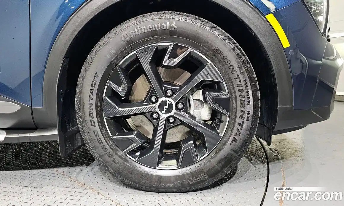 Kia Sportage 2023 1.6 Автомат в Москве № 120892, фото 5