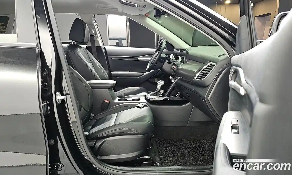 Kia Seltos 2023 1.6 Автомат в Москве № 120932, фото 4