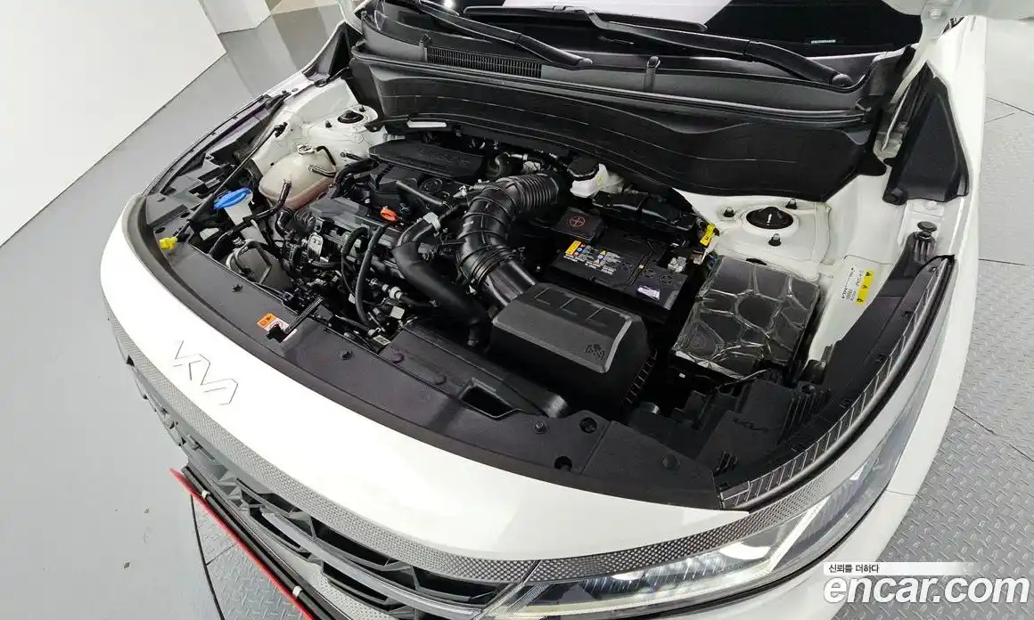 Kia Seltos 2023 1.6 Автомат в Москве № 120962, фото 17