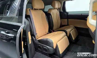 Kia Canival 2023 3.5 Автомат в Москве № 121018, миниатюра 4