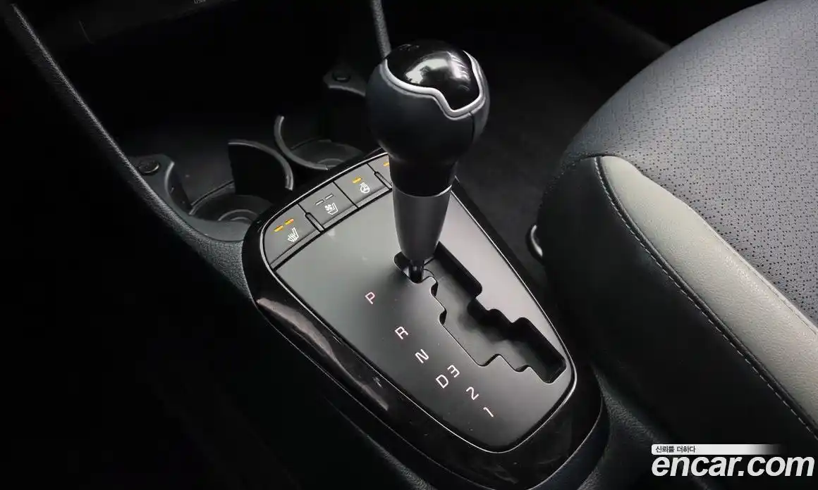 Kia Morning 2021 1.0 Автомат в Москве № 121458, фото 12